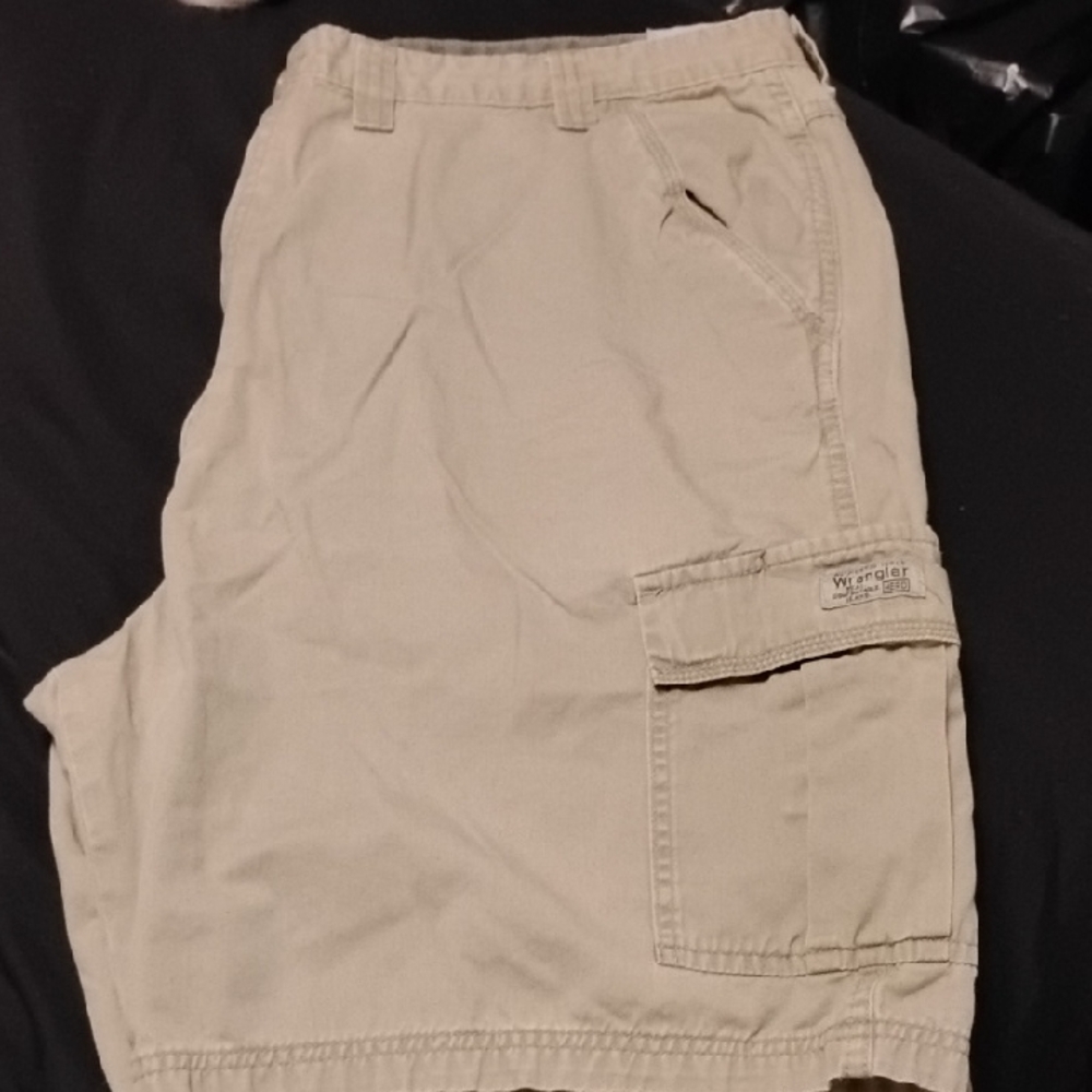 Wrangler Cargo Shorts